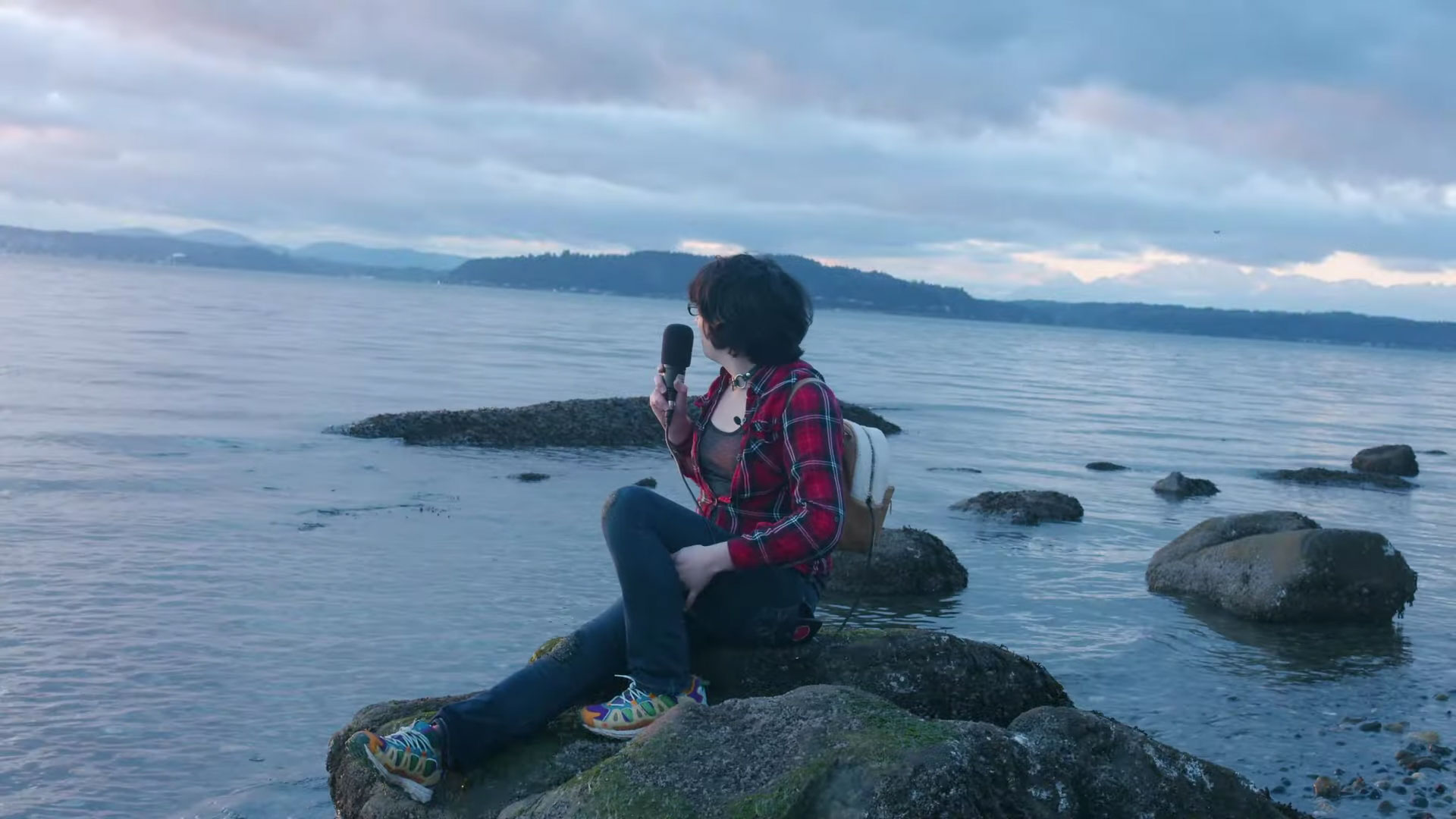 periwinkle in glasses